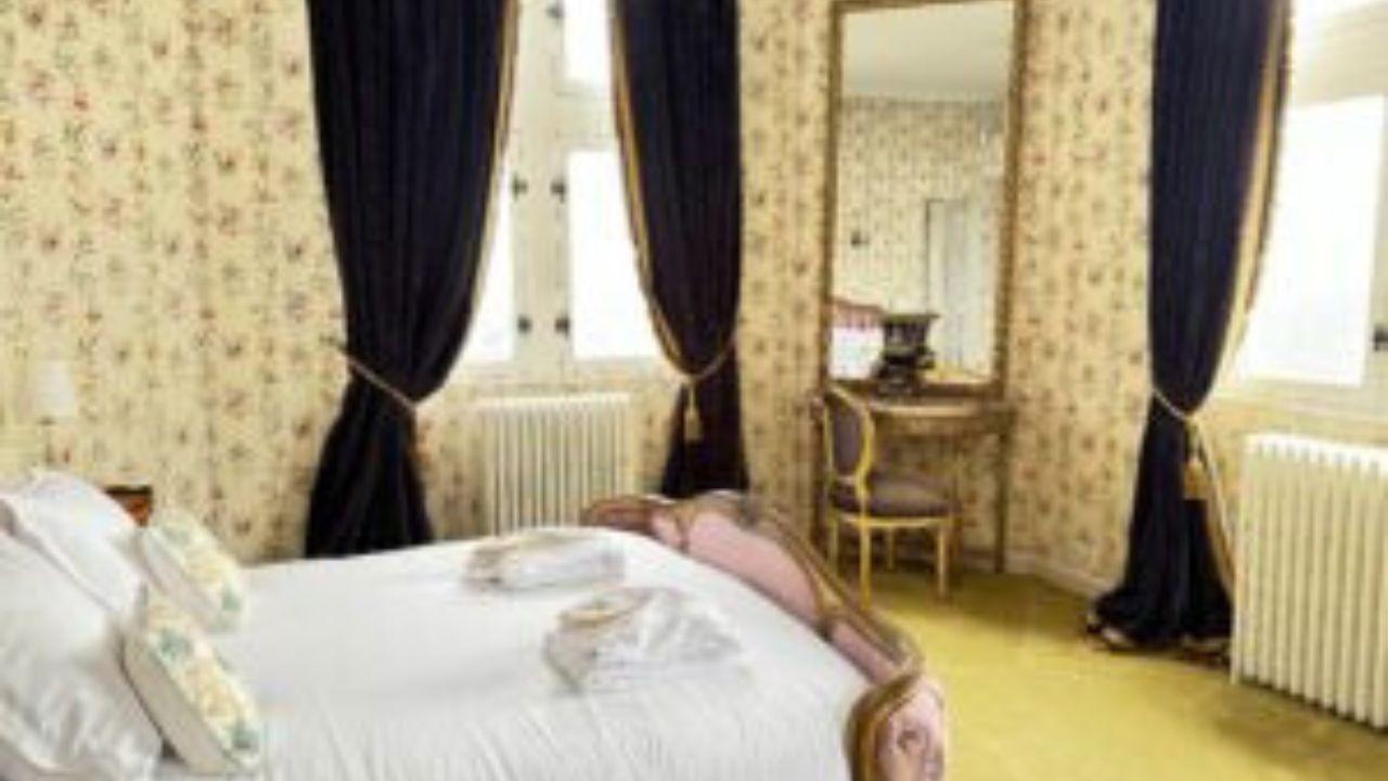 La Maison Younan logo